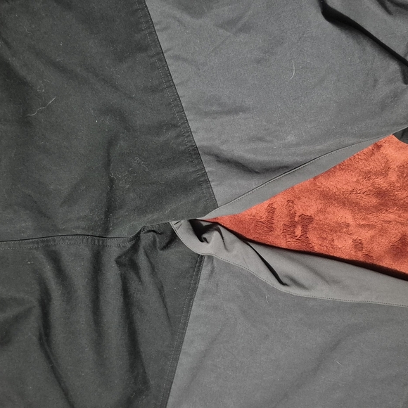 Fjällräven Men's Vidda Pro Ventilated Trousers. 34"x30" Dark Grey And Black - Picture 6 of 13